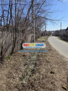 Vindem teren intravilan 2300 mp in com Calinesti , 100 m de DN 7 - foto 2