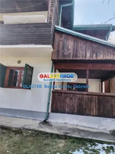 Vanzare  casa de vacanta  parter + 1 E zona Izvoarele, jud Prahova - Izvoarele