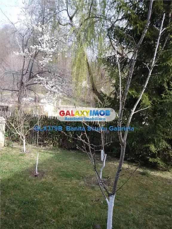 Vanzare  casa de vacanta  parter + 1 E zona Izvoarele, jud Prahova - foto 10