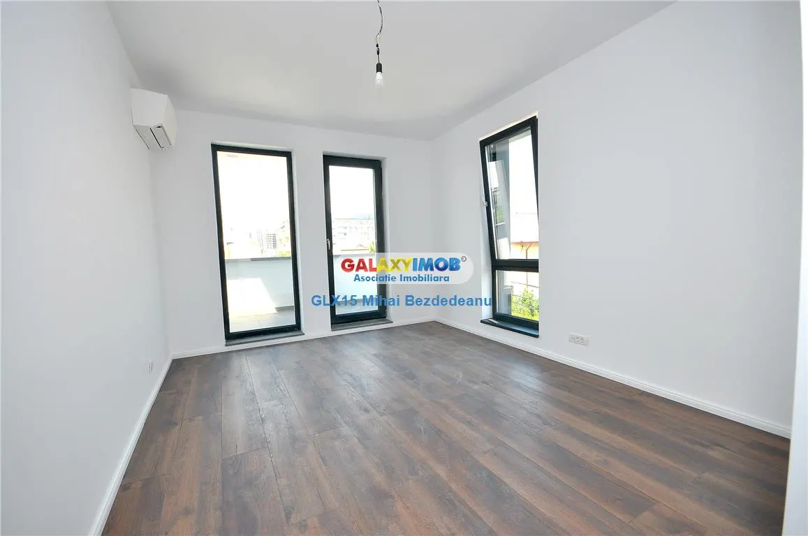 Inchiriere spatiu de birou 3 camere in zona Herastrau Crystal Palace - foto 1
