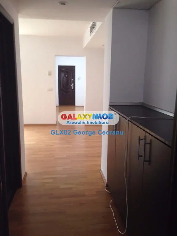 Inchiriere spatiu bioru, centrala proprie 60mp blvd Unirii Traian - foto 8