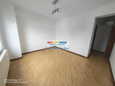 Inchiriere spatiu birouri / apartament amplu PIATA DOMENII / CASIN - foto 2