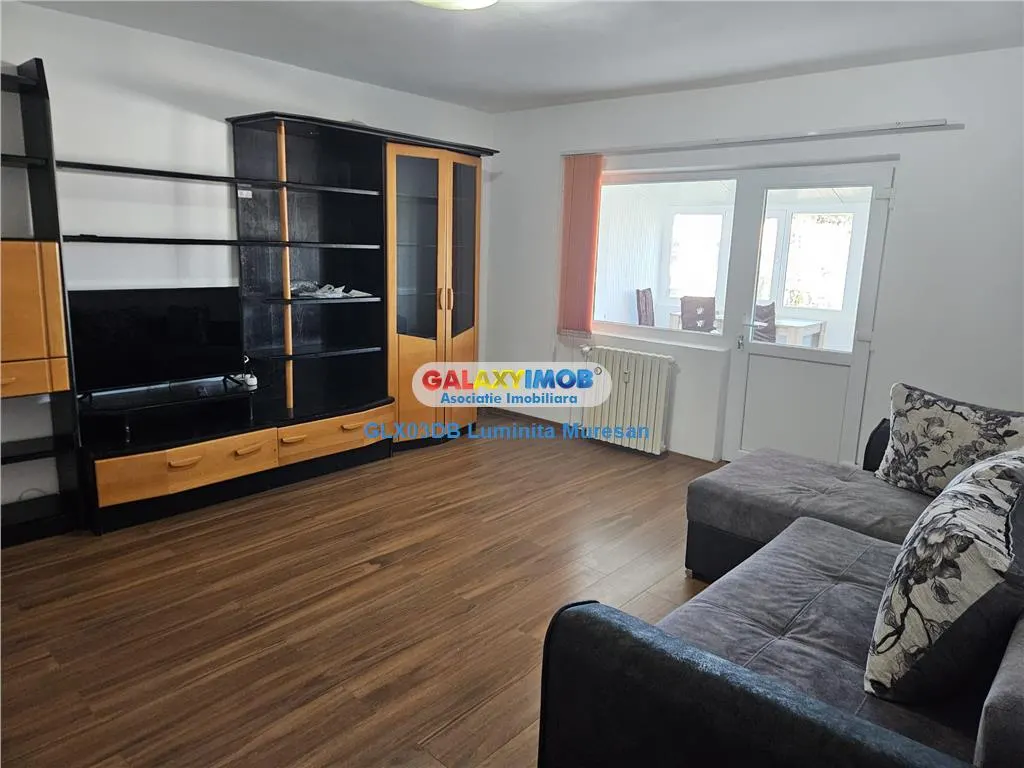 Inchiriere apartament 3 camere decomandat Targoviste CFR - foto 1