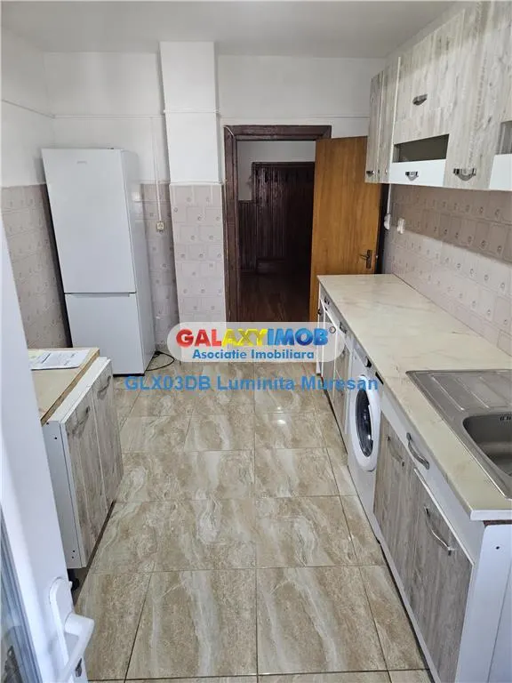 Inchiriere apartament 3 camere decomandat Targoviste CFR - foto 8
