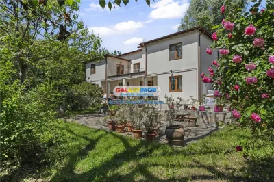 Exclusive property ON THE SHORE OF LAKE TEI - TEI PENINSULA - Bucuresti