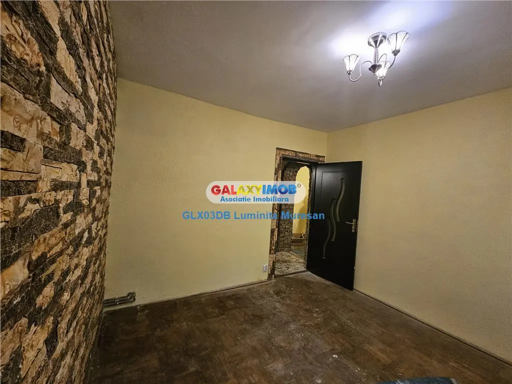 Vanzare apartament 2 camere semidecomandat Targoviste Micro 9 - foto 1