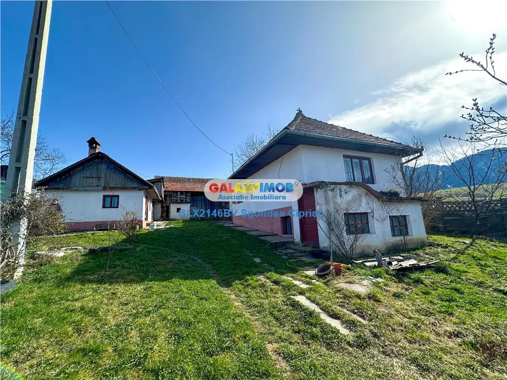 Casa Zarnesti 4 camere  1164 mp teren - foto 1