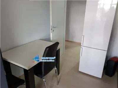 Inchiriez apartament cu 3 camere , Nord, bloc nou, mobilat - utilat - foto 20