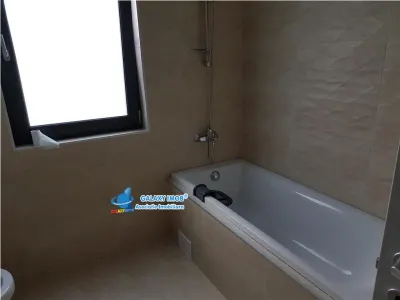 Inchiriez apartament cu 3 camere , Nord, bloc nou, mobilat - utilat - foto 10