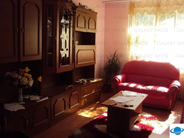 INCHIRIERE APARTAMENT 2 CAMERE ZONA NORD - foto 1
