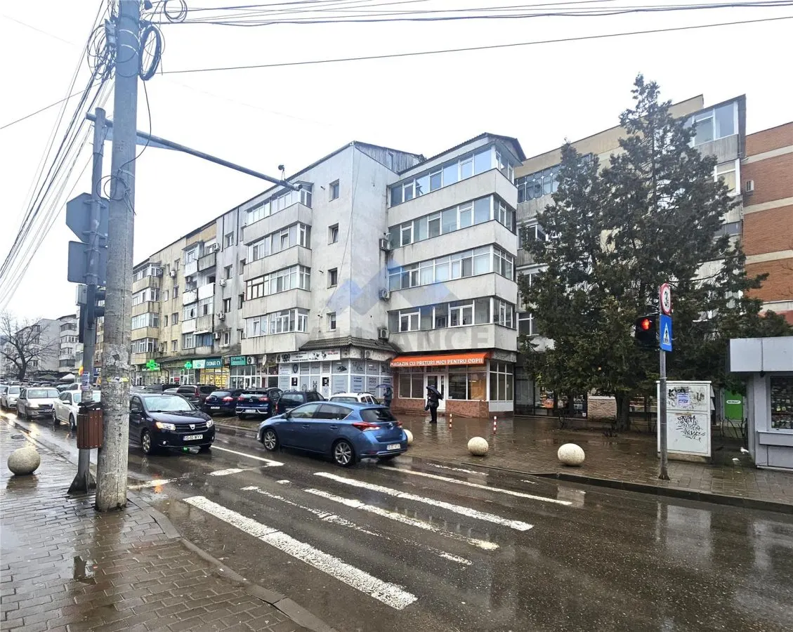 Spatiu comercial stradal, 51 mp, Galata - foto 1