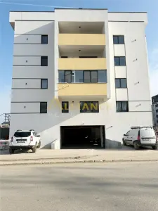 Apartament 2 camere tip studio - 45,5 mp - Etaj 3 din 4 cu lift - - Popesti-Leordeni