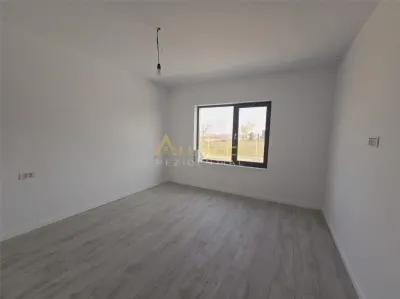3 CAMERE 2 BĂI - COMUNA BERCENI, ILFOV - 130.000€ - foto 4