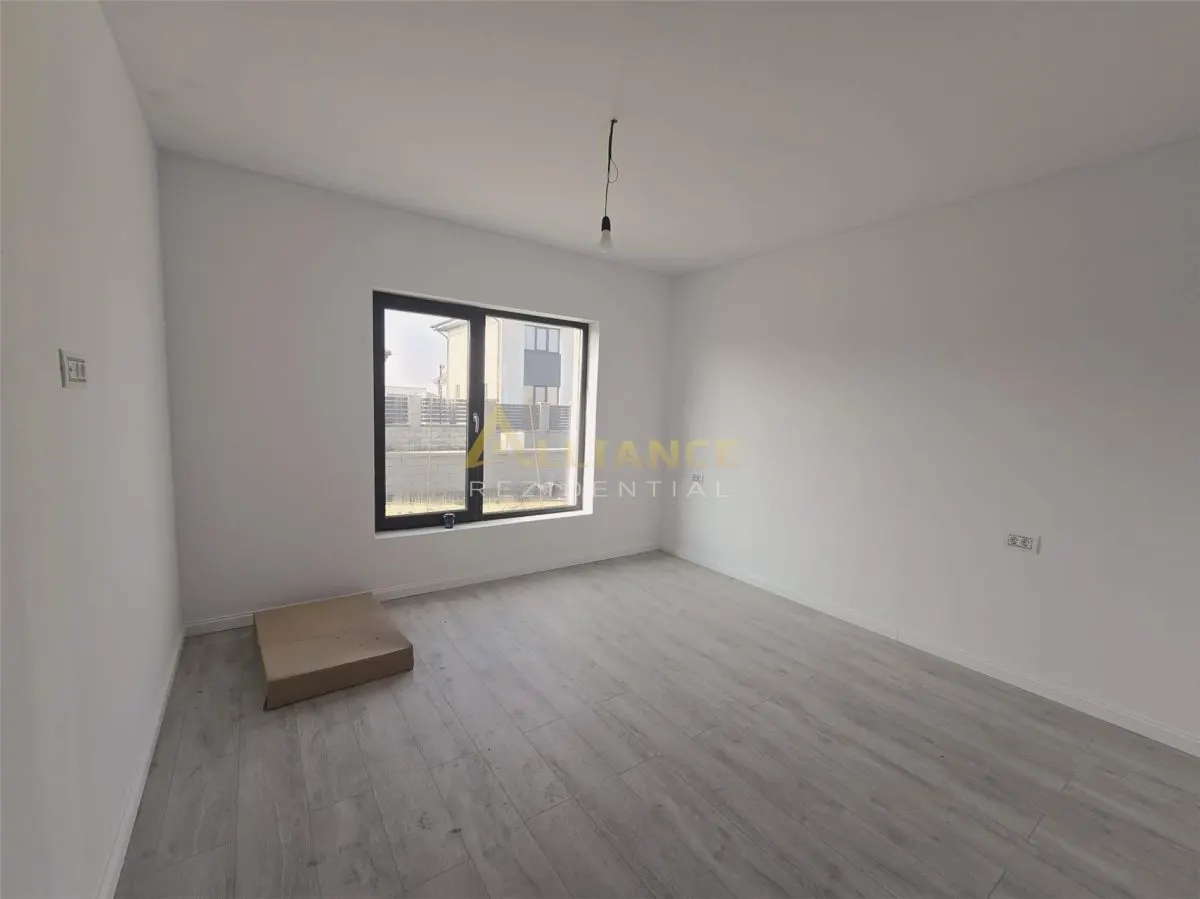 3 CAMERE 2 BĂI - COMUNA BERCENI, ILFOV - 130.000€ - foto 5