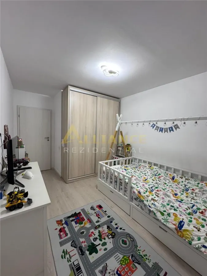 Apartament cu 3 camere - foto 6