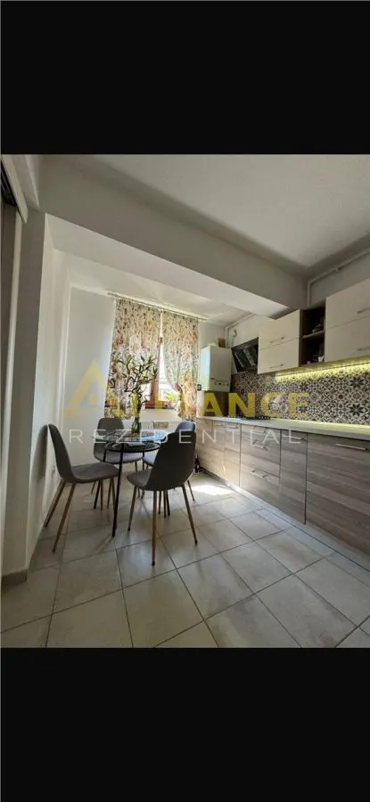 Apartament cu 3 camere - foto 9