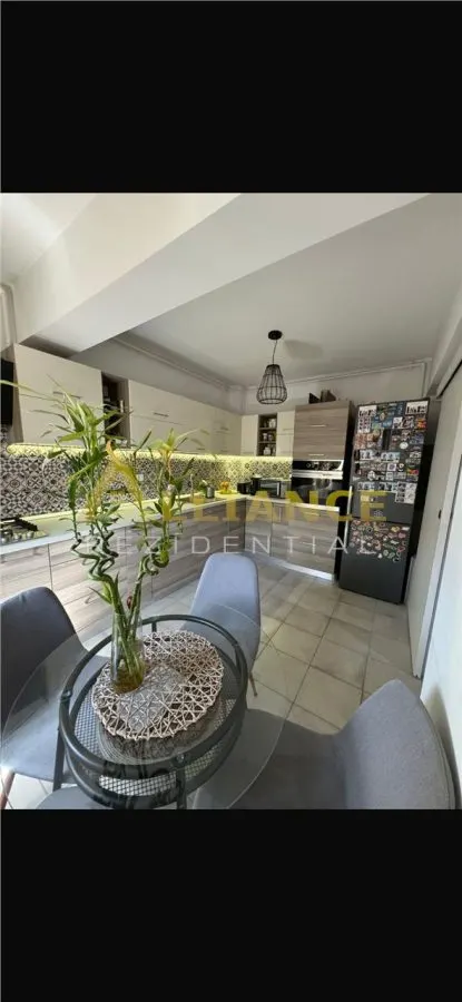 Apartament cu 3 camere - foto 10