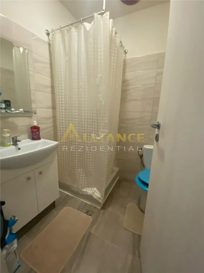 Apartament 3 camere - foto 8