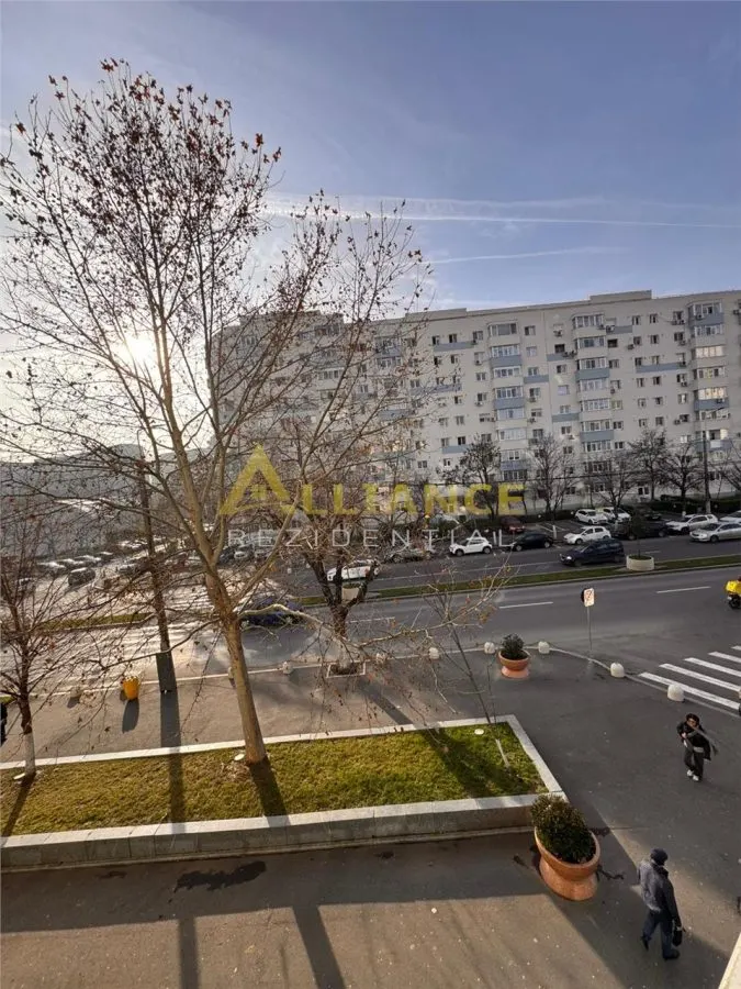 Metrou Aparatorii Patriei 5 min Ap 3 Cam Renovat - foto 16