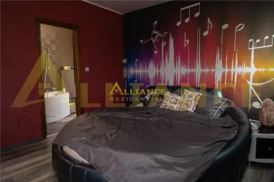 Vila superba de vanzare | Teren 766 MP | Piscina - Foisor - foto 17