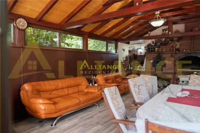 Vila superba de vanzare | Teren 766 MP | Piscina - Foisor - foto 10