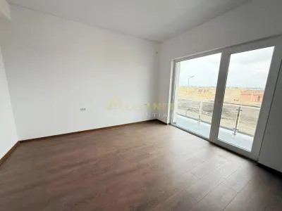 Vila cu 4 camere în ansamblu rezidential exclusiv - Comuna Berceni - foto 13