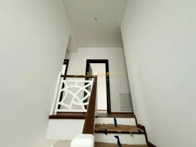 Vila cu 4 camere în ansamblu rezidential exclusiv - Comuna Berceni - foto 4