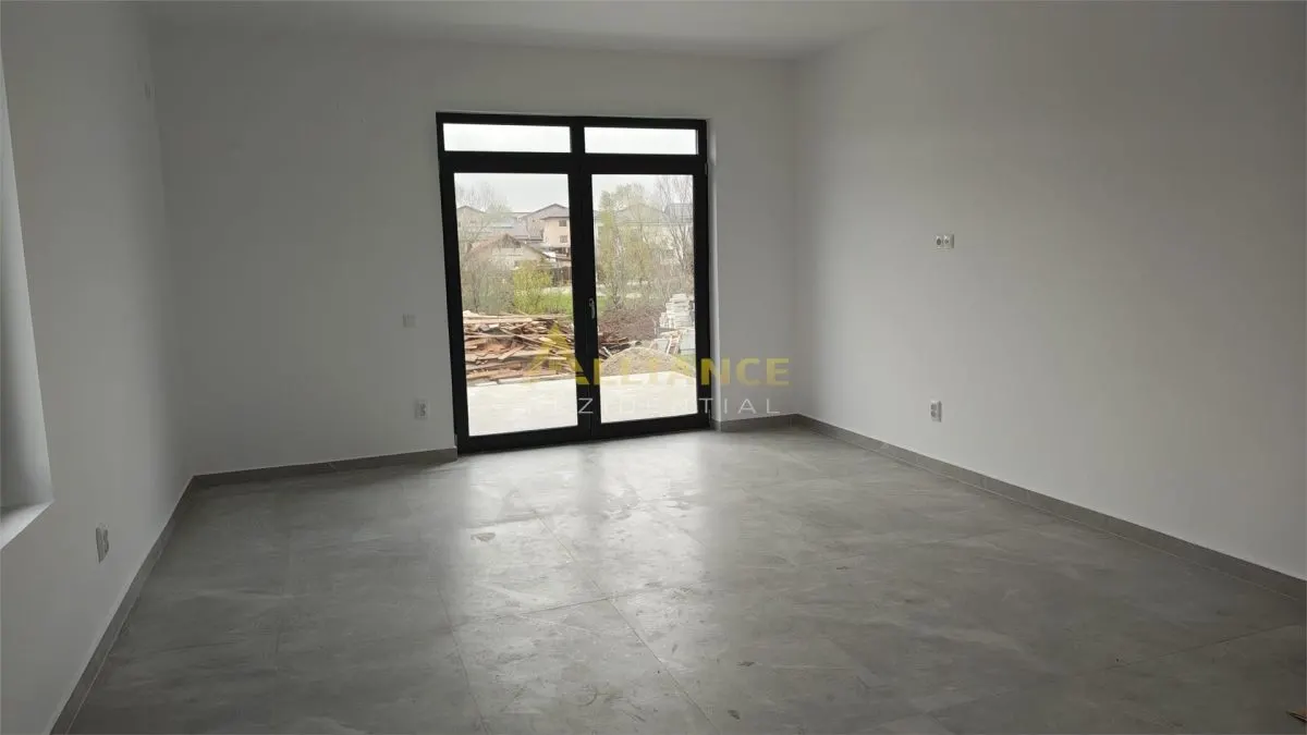 Casa individuala - 3 camere - 2 bai - 378 mp teren - foto 6