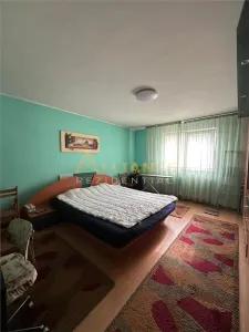 Vila individuala + Spatiu comercial - Teren 480 MP - - foto 6
