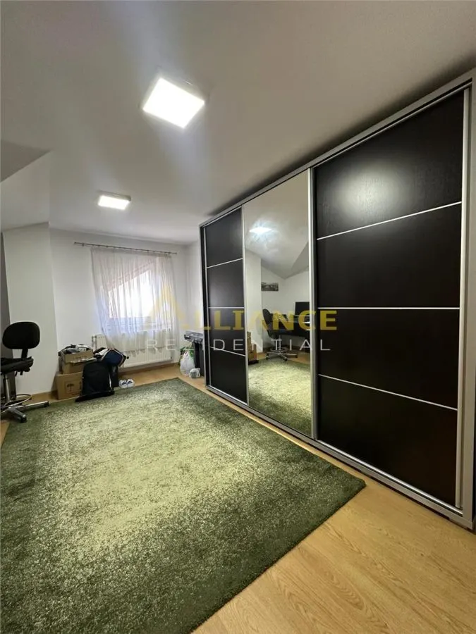 Vila individuala + Spatiu comercial - Teren 480 MP - - foto 8