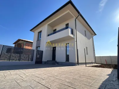 Casa Individuala de vanzare - Teren 350 mp | 4 camere - 3 bai - Berceni