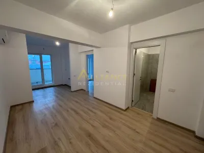 De vanzare apartament 2 camere – etaj 1/7, bloc modern cu 2 lifturi - foto 4