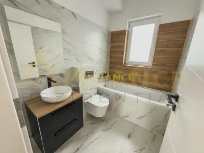 Casa Berceni - Gata de Mutat - 130.000eur - foto 13
