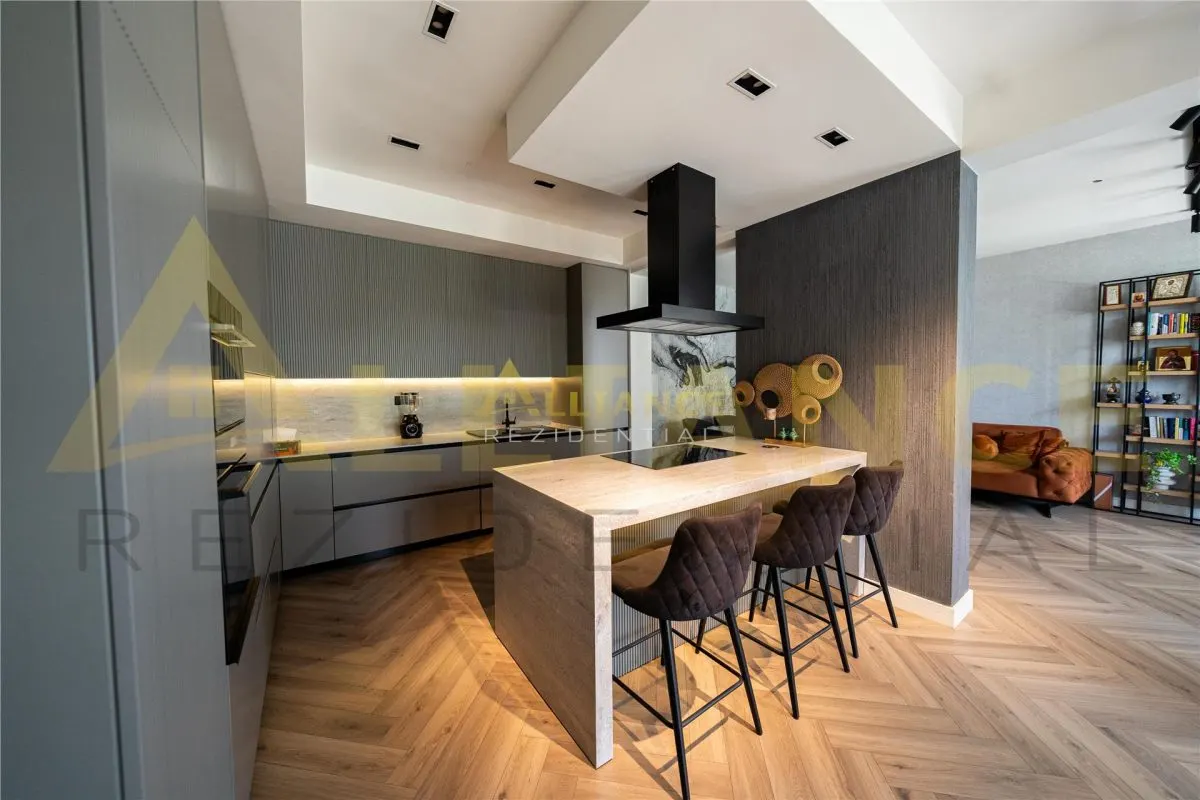 Vila Impresionanta cu Piscina Privata si Gradina de 850 mp in Comuna Berceni - foto 19