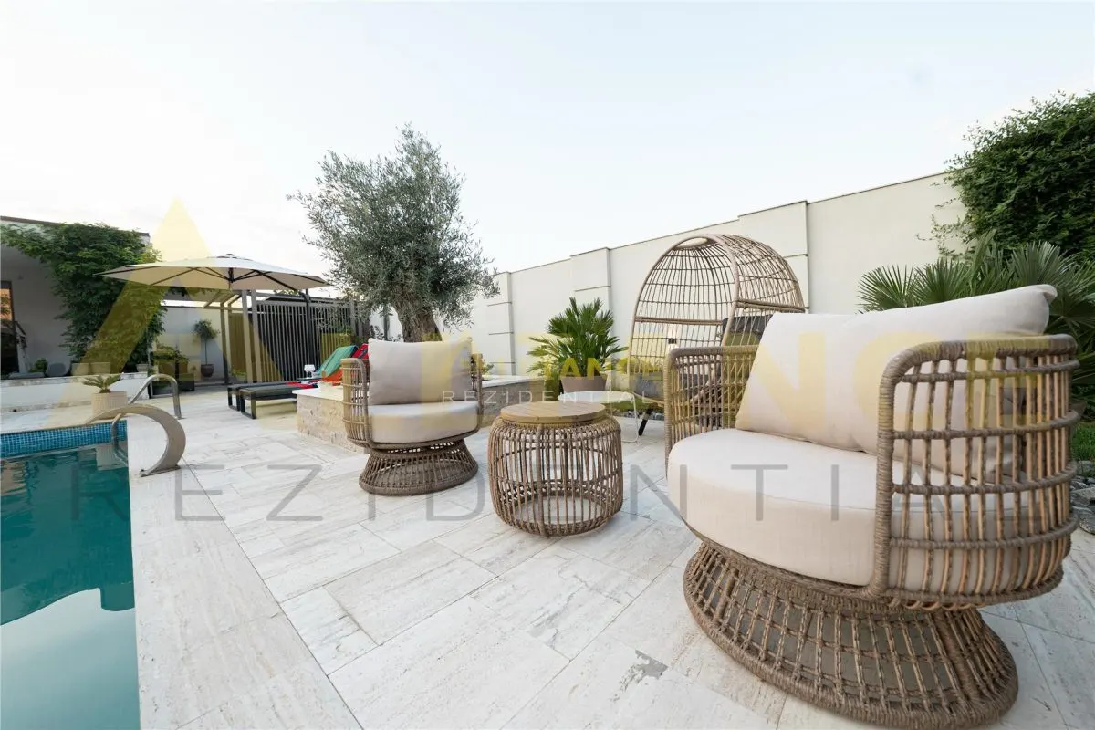 Vila Impresionanta cu Piscina Privata si Gradina de 850 mp in Comuna Berceni - foto 4