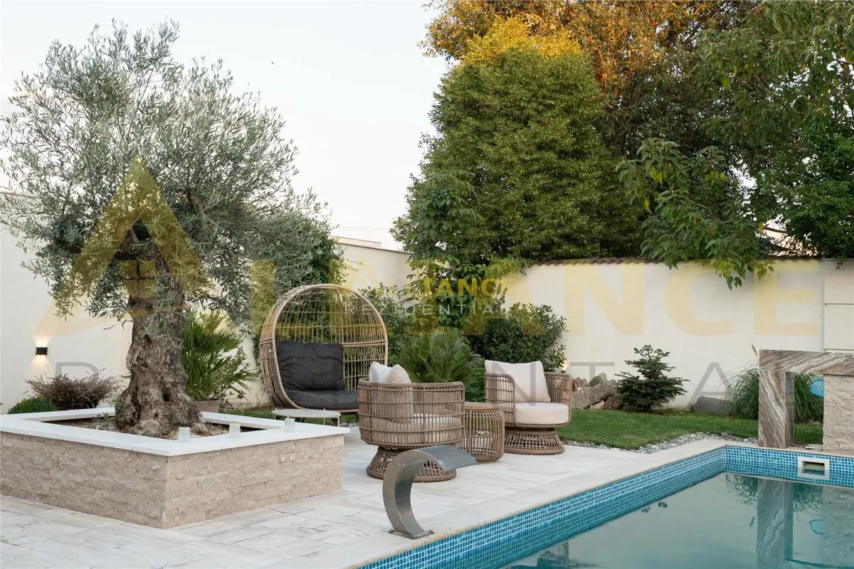 Vila Impresionanta cu Piscina Privata si Gradina de 850 mp in Comuna Berceni - foto 5
