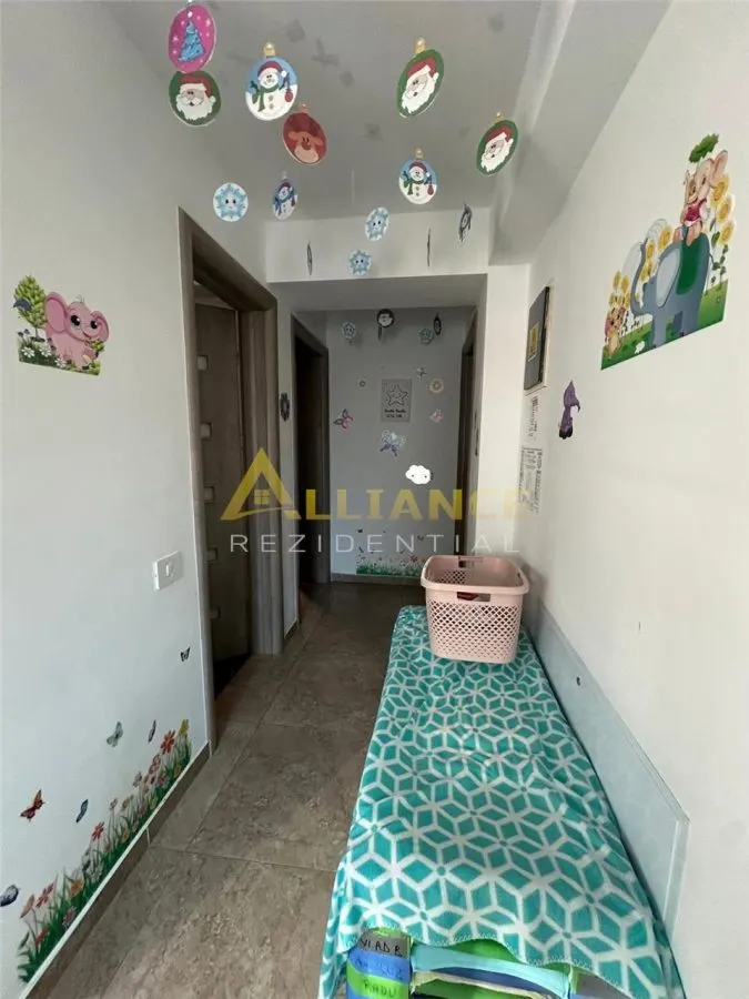 Casa - 370.000eur - 6 Dormitoare + living - foto 7