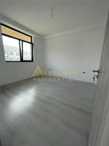Casa moderna,Popesti-Leordeni,2-3 minute de mers pana la STV.Pret excelent. - foto 6