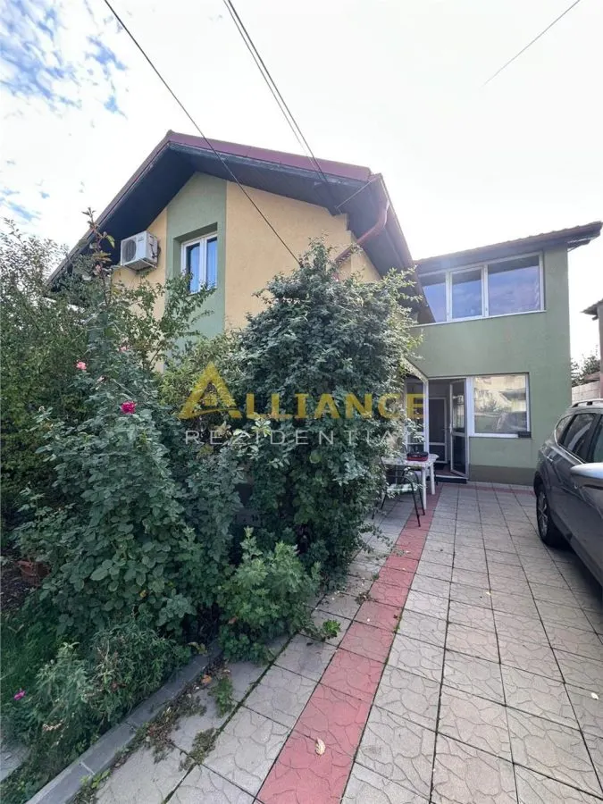 Casa 6 camere cu spatiu comercial de vânzare - Soseaua Leordeni, lânga Primarie - foto 1