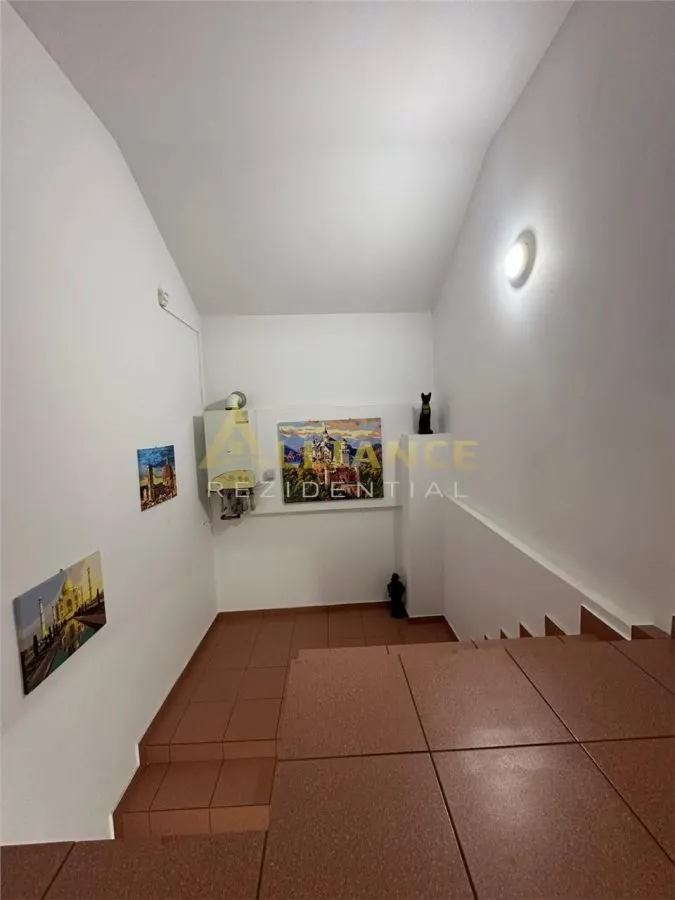 Casa 6 camere cu spatiu comercial de vânzare - Soseaua Leordeni, lânga Primarie - foto 16