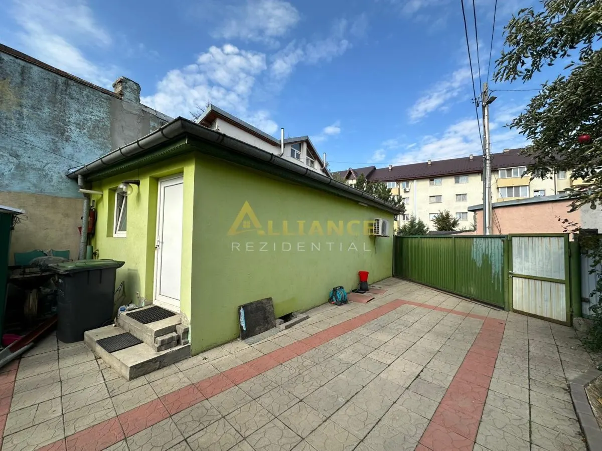 Casa 6 camere cu spatiu comercial de vânzare - Soseaua Leordeni, lânga Primarie - foto 7