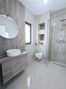 Vila mediteraneana - 4 camere - 2 bai - beci- 455mp teren - incalzire pardoseala - Berceni