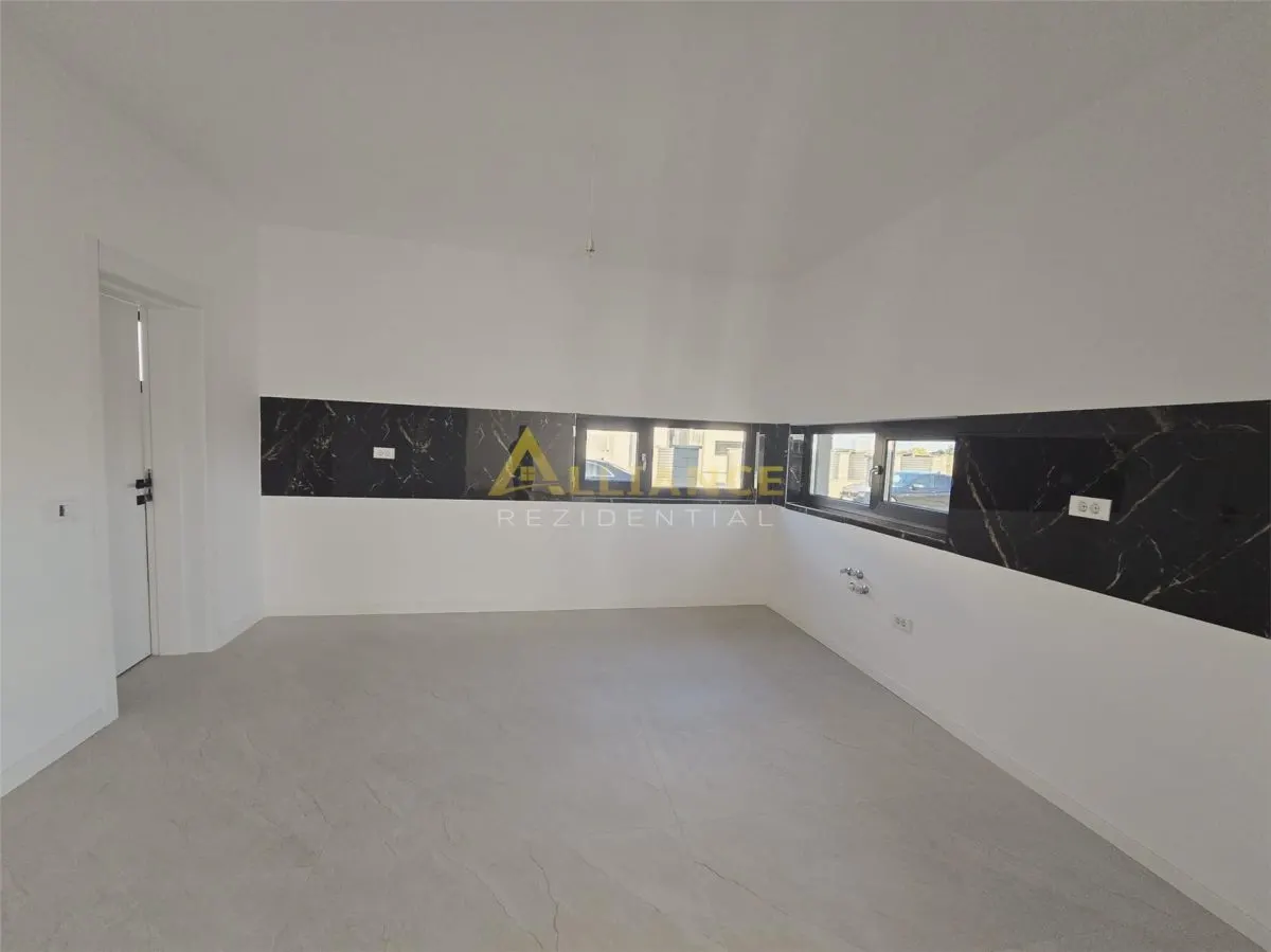 Casa parter - 4 camere - 2 bai - incalzire pardoseal?- 408 mp teren - foto 3