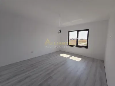 Vila individuala - 4 camere -pod-beci-450mp teren-incalzire pardoseala - foto 5