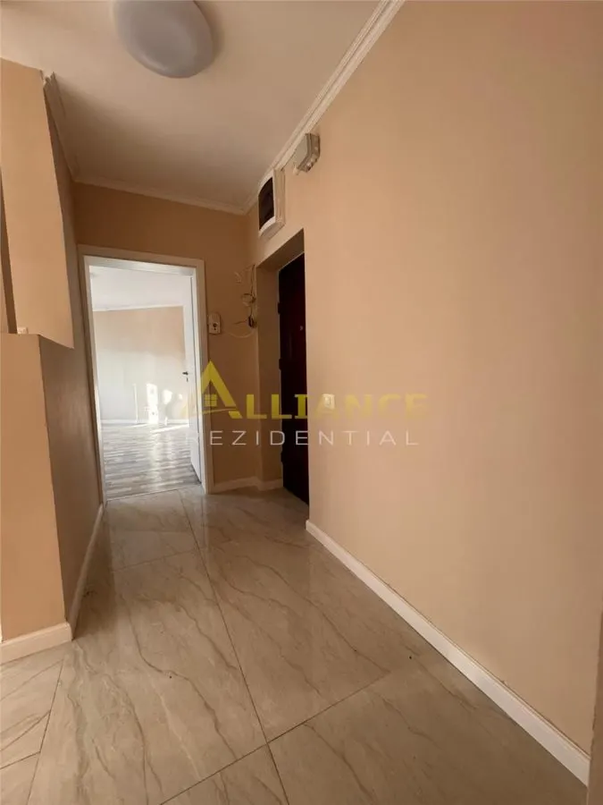 Aparatorii Patriei - Apartament 3 Camere - foto 8