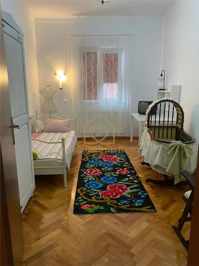 Apartament zona centru vechi cu spatiu verde parter - foto 12