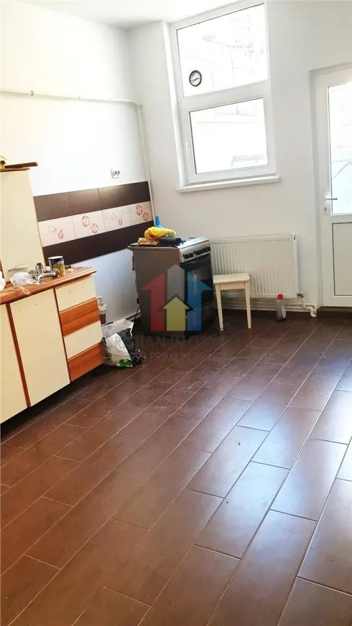 VEZI VIDEO! Casa Excelenta 2 camere, baie si bucatarie, Politia Rutiera - foto 13