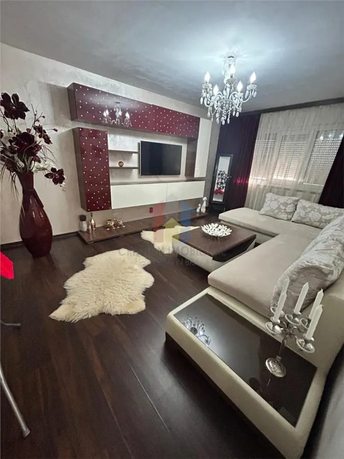 2 camere Mobilat si Utilat, Renovat - Independentei - foto 2