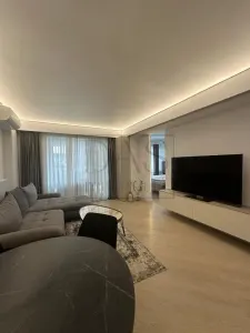 Apartament 2 camere , Cortina North Pipera, parcare inclusa - Bucuresti