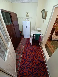 Casa din caramida, teren 180 mp, deschidere dubla, zona Piata Saraca - foto 5